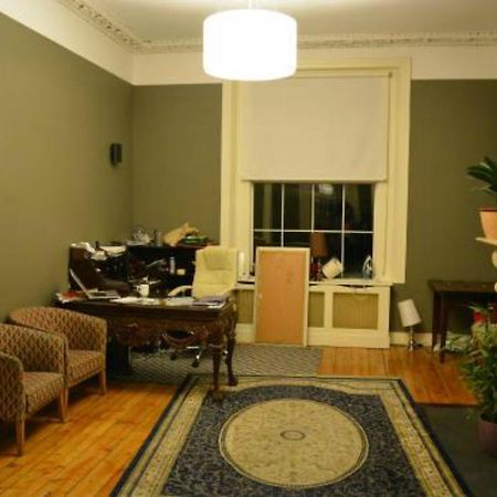 Adelphi Guesthouse Дъблин Екстериор снимка