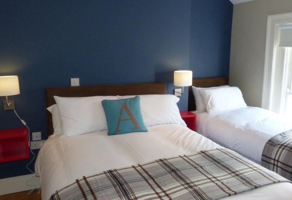 Adelphi Guesthouse Дъблин Стая снимка