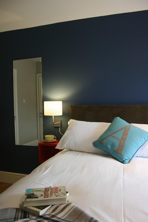 Adelphi Guesthouse Дъблин Стая снимка
